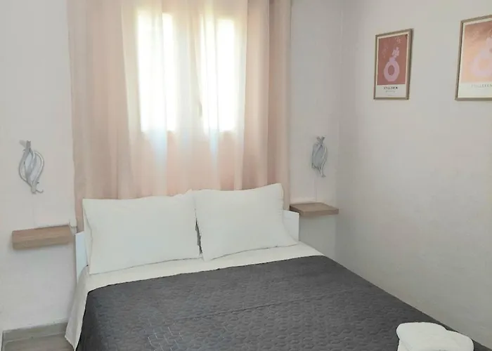 Thanos Corfu * Agioi Deka (Corfu)